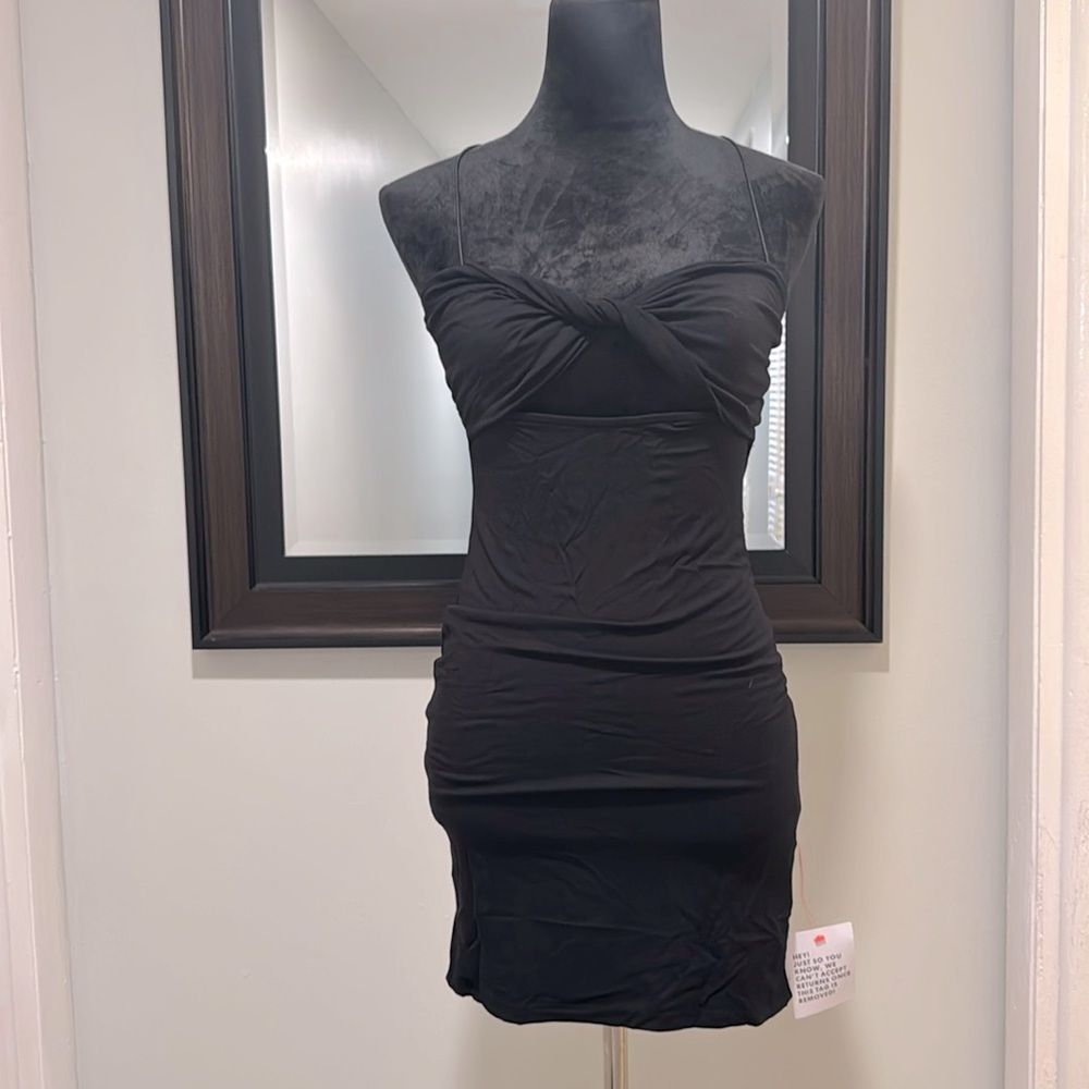 NWT ASOS DESIGN US SIZE 6